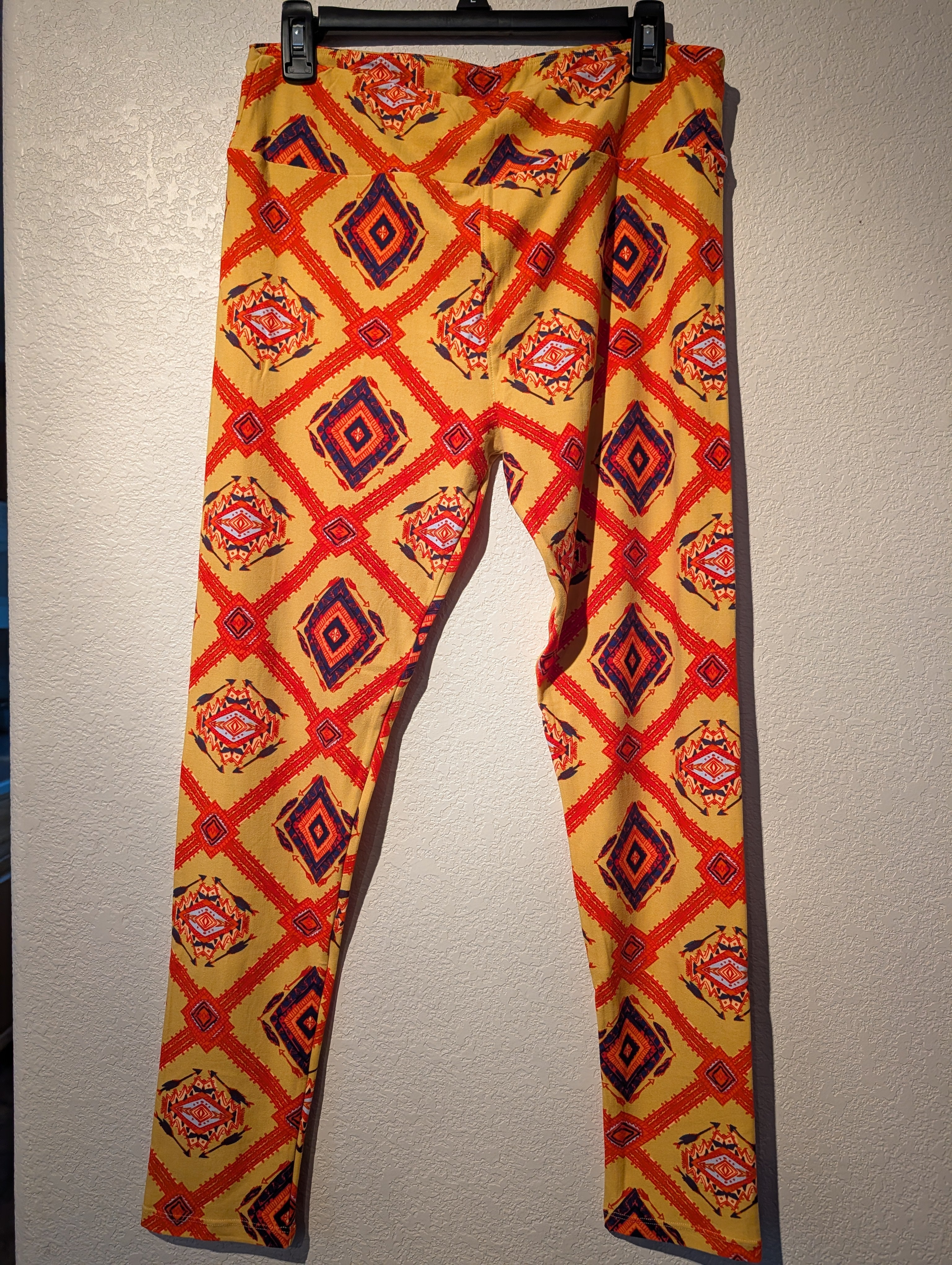 Tall and Curvy Leggings